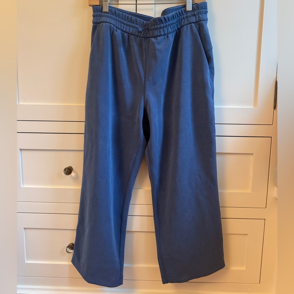 Lululemon SoftStreme High Rise Crop Pants Pitch Blue Size 10